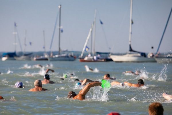 balaton-átúszás
