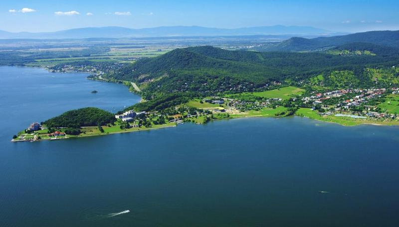 Széles-tó Szlovákia šírava