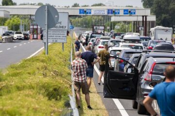 magyar-horvát határ letenye M7 autópálya dugó