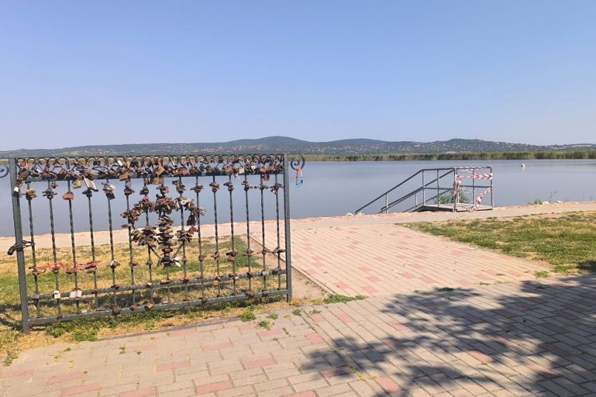 velencei tavi strand gárdonyi Panoráma Partszakasz