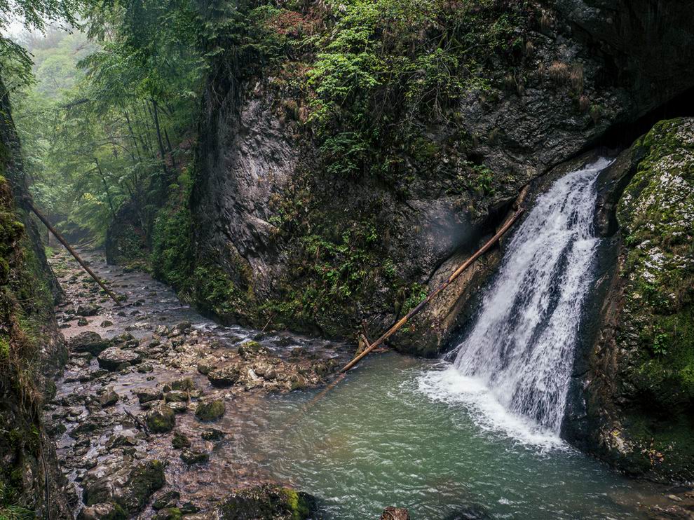 Bihar-hegység-galbina-vízesés