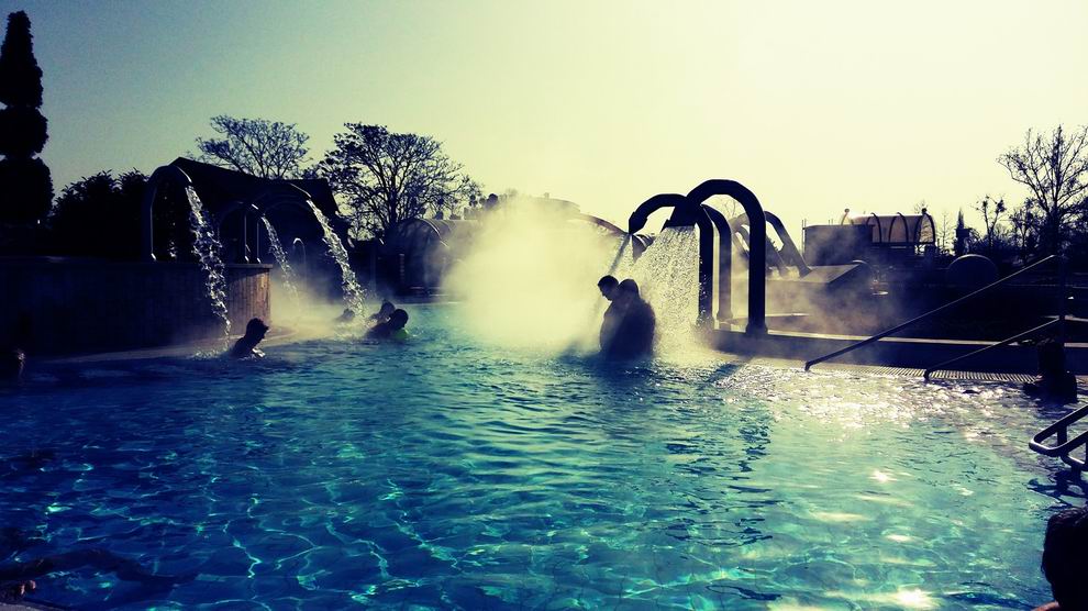 Selyemréti Strandfürdő