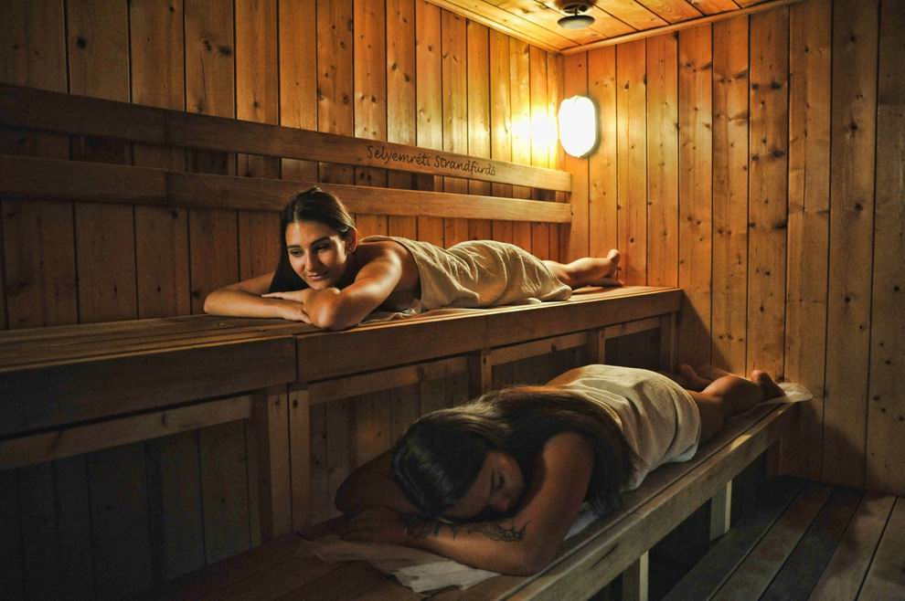 Selyemréti Strandfürdő wellness szauna