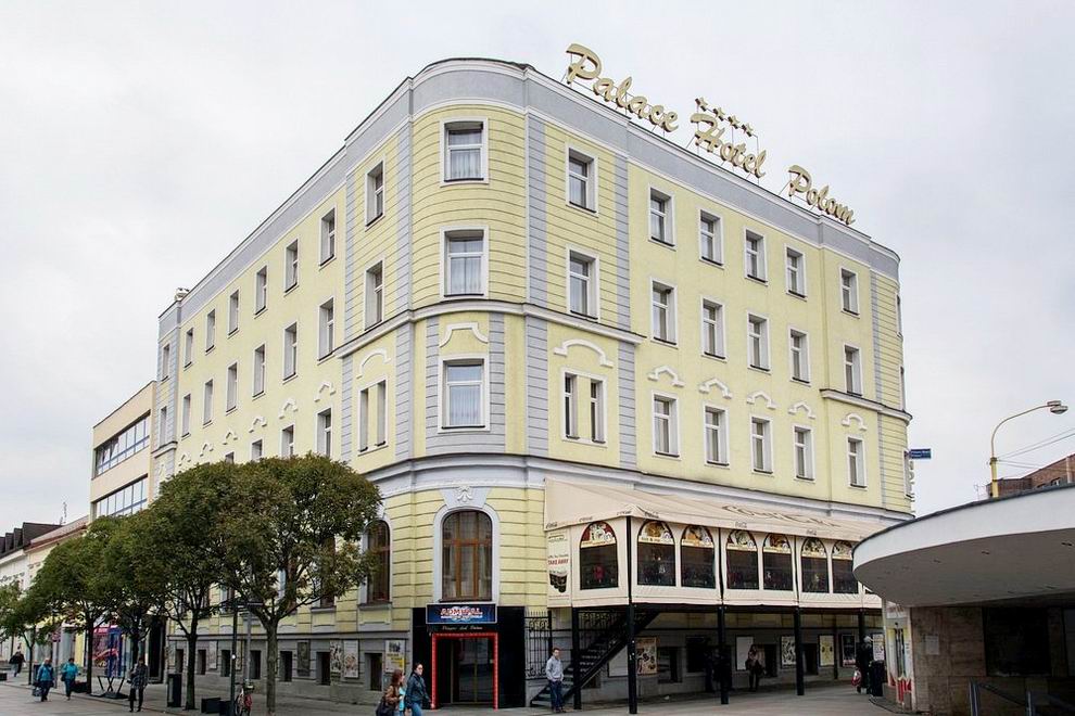 Zsolna Palace Hotel Polom
