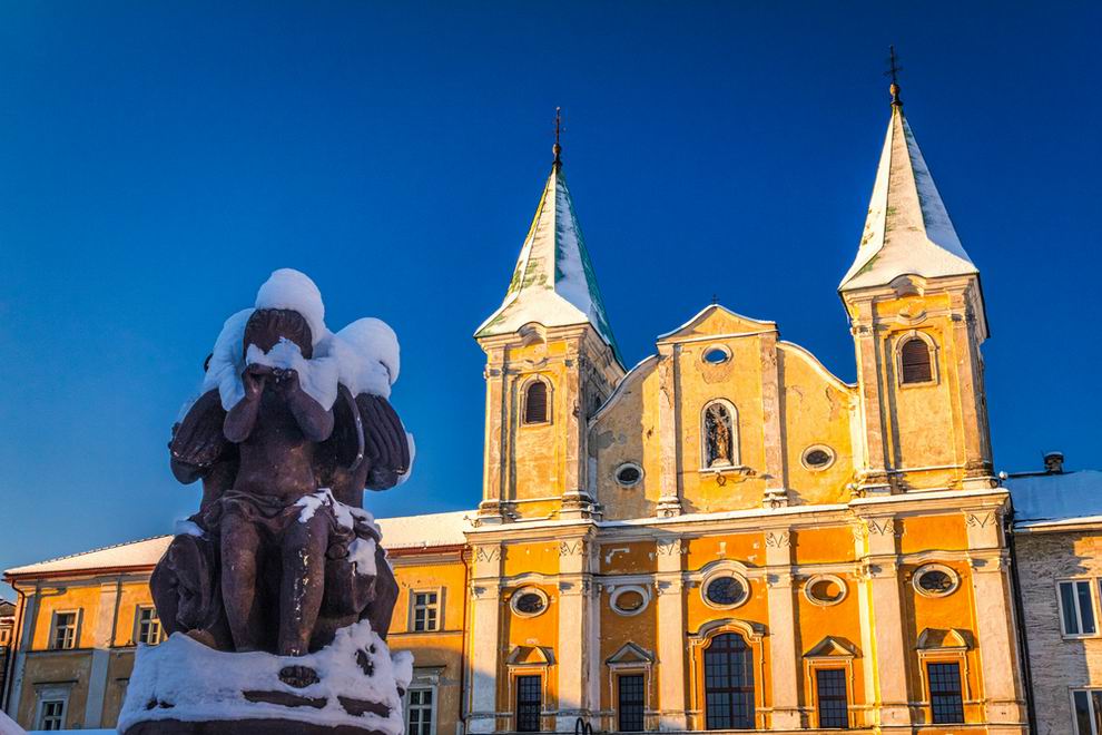 Zsolna Szent Pál apostol templom