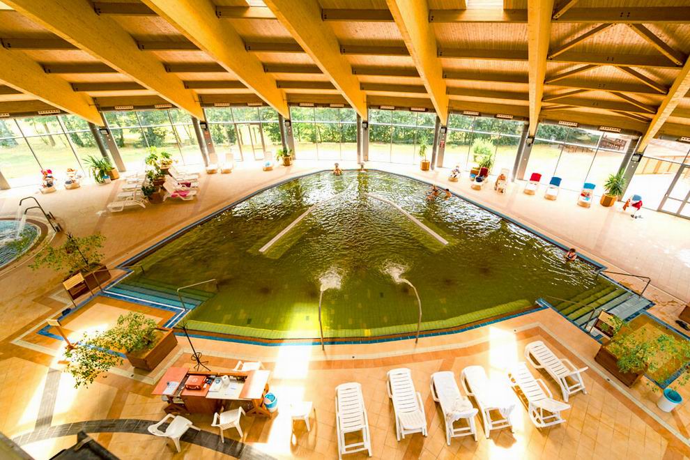 Kisújszállási Kumánia Gyógy- és Strandfürdő