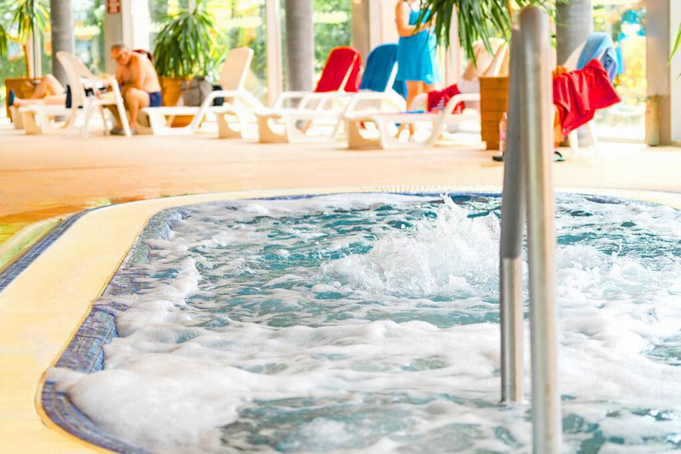 Kisújszállási Kumánia Gyógy- és Strandfürdő